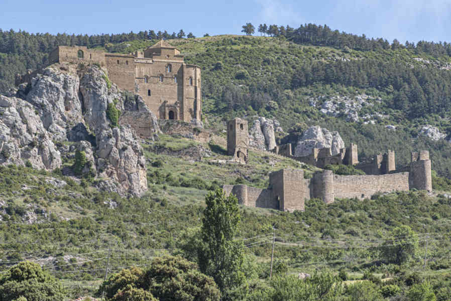 Huesca - Loarre - castillo de Loarre 03 .jpg